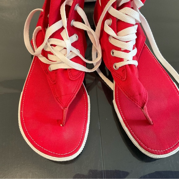 Converse Sandals - Picture 9 of 11